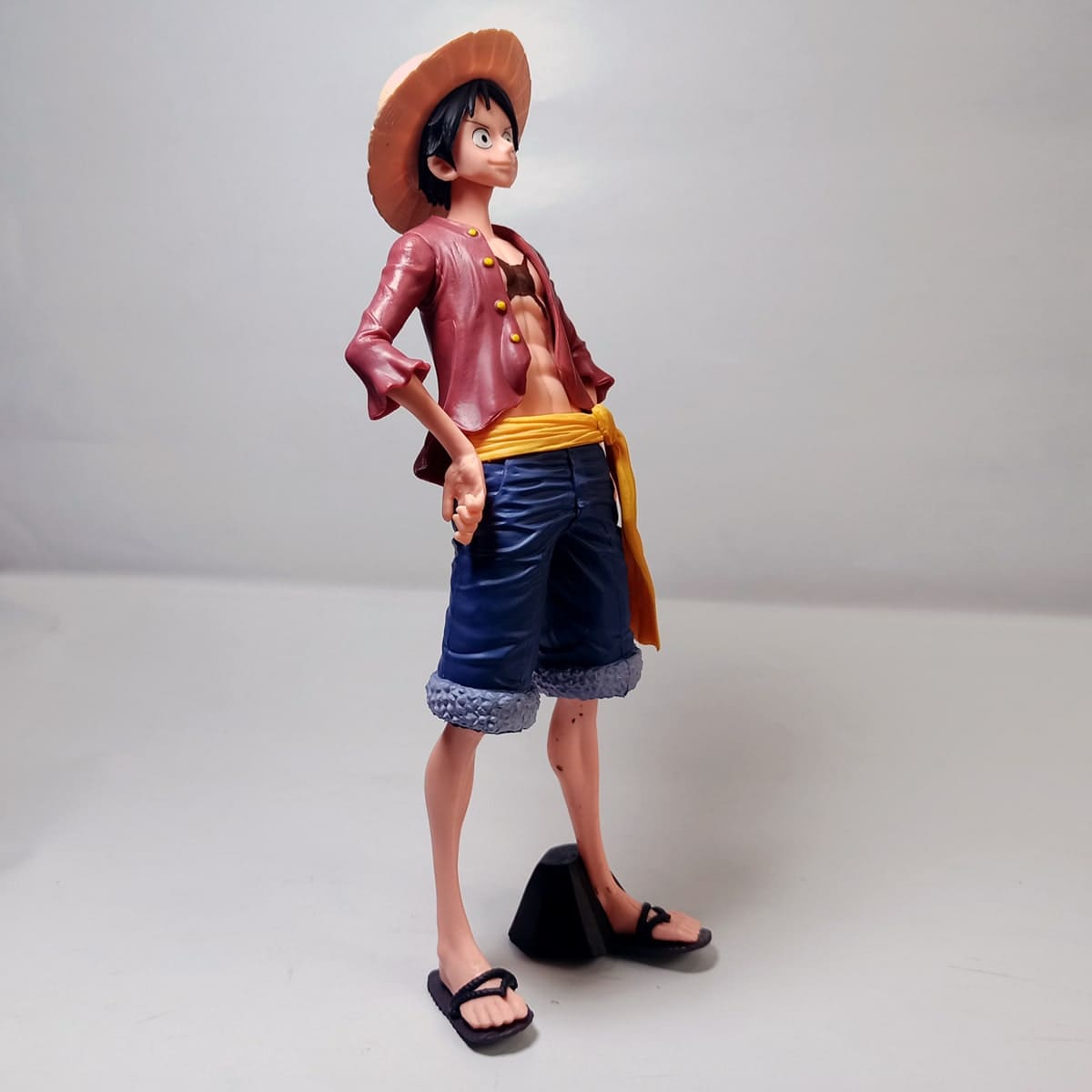 Figurine de Luffy avec trois visages interchangeables